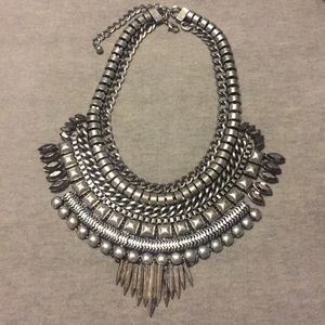 Silver statement Necklace